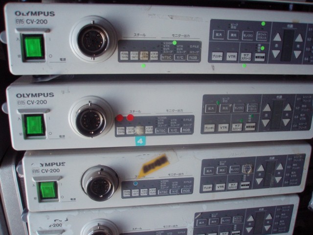 システムセンター及び光源装置　CV-200、CLV-U20D
